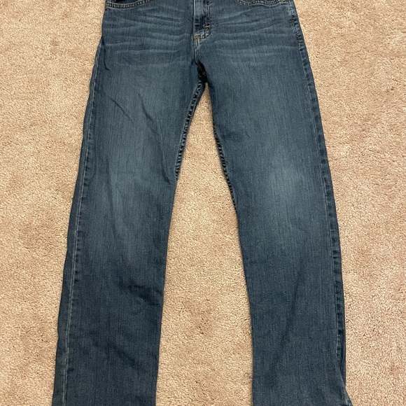 Wrangler Boy's Classic Fit Straight Denim Jeans Size 12 Regular - Picture 1 of 7